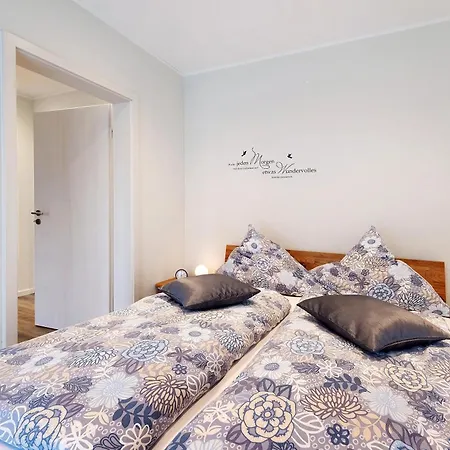 Im Gruenen * فارل